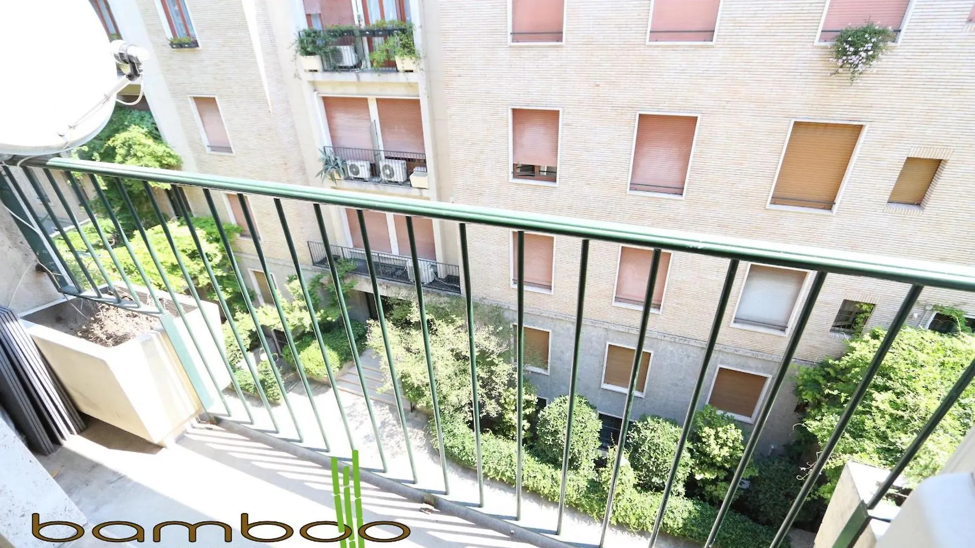 Bamboo Milano Duomo Apartment